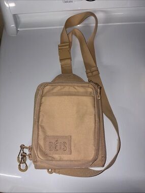 The Sports Sling in Beige